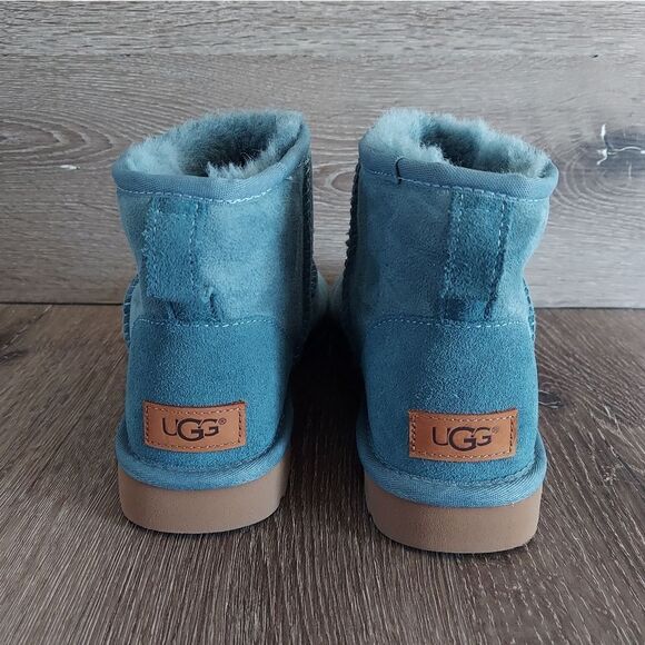 UGG Classic Mini II Boot Size 6 - Picture 5 of 11